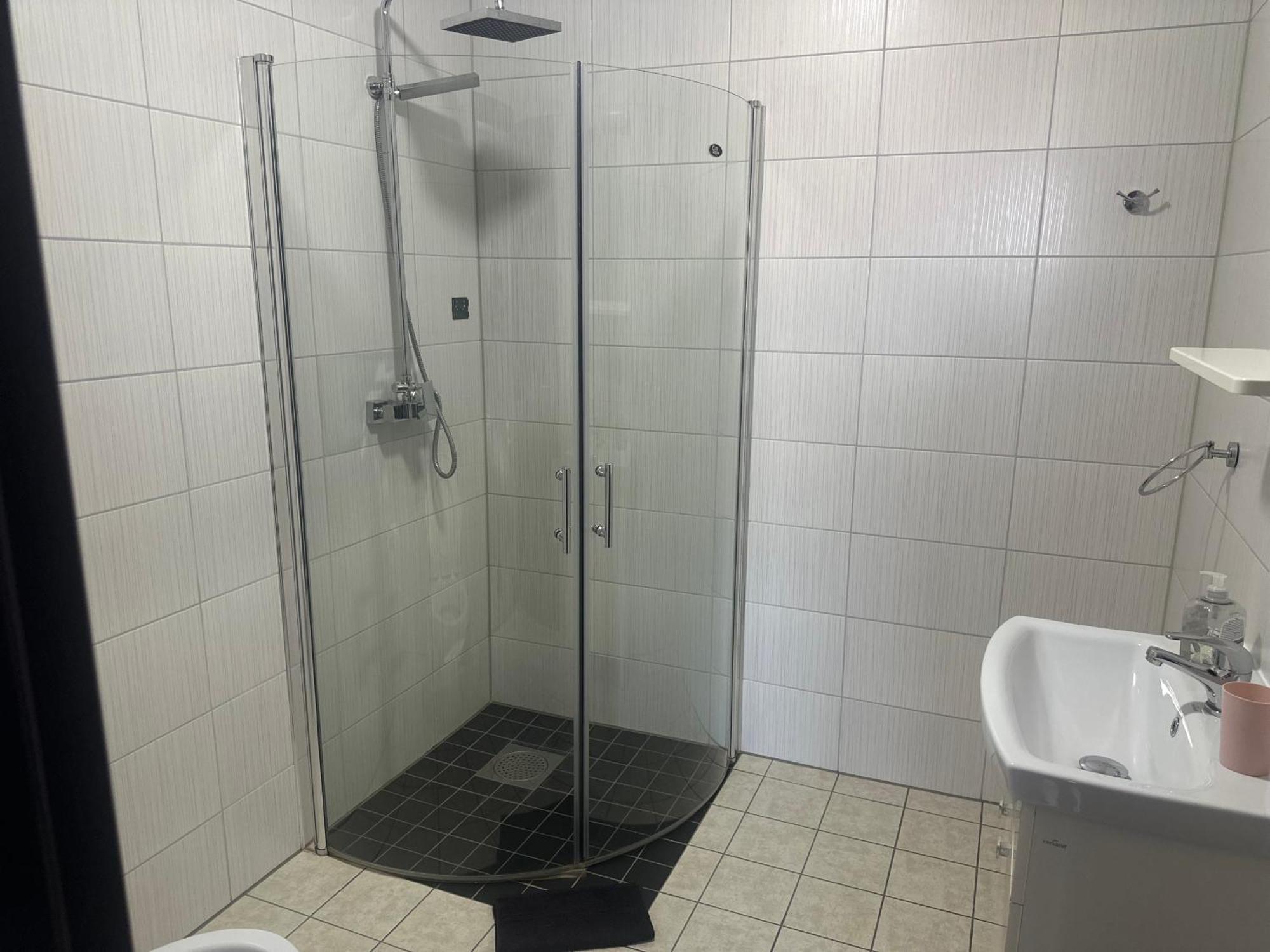 Отель Casa Clau Оршова Экстерьер фото